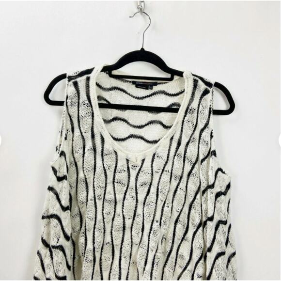 2/$30 BCBGMAXAZRIA Sleeveless Knit Tank Top Medium Women Beige Black Layering - Picture 4 of 8